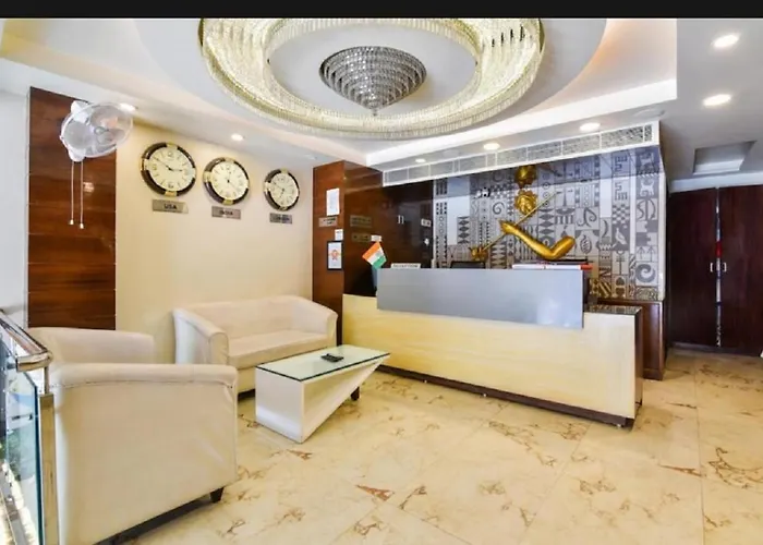 Hotel Gaurganga - 200 Meters From New Delhi Railway Station \'The Newly Ambience Built\'