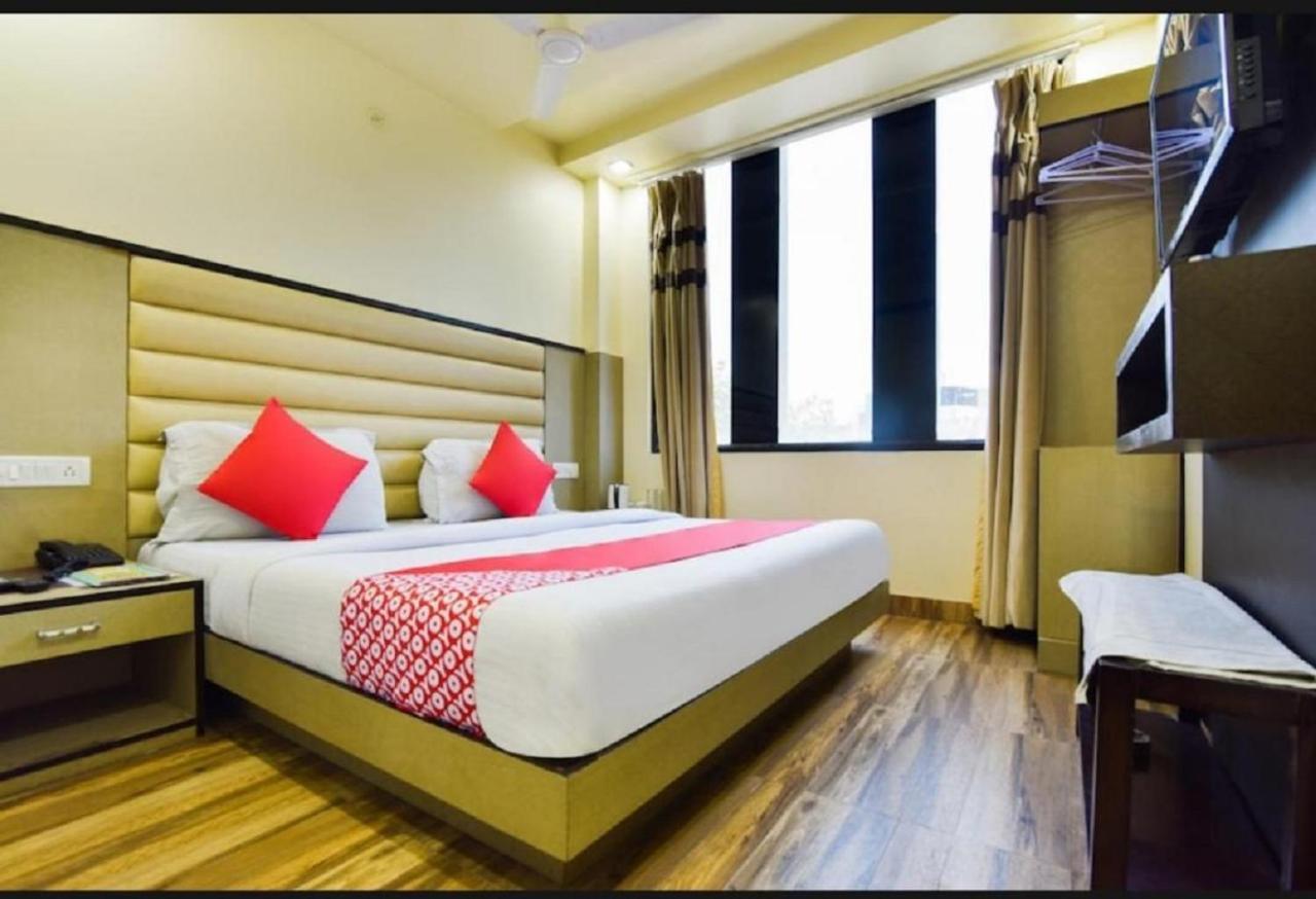 Hotel Gaurganga - 200 Meters From Railway Station 'the Newly Ambience Built'